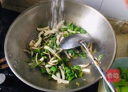 辣椒炒鱿鱼丝的做法图解9