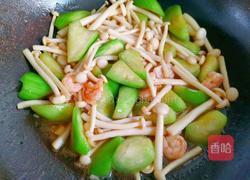 虾仁丝瓜炒白玉菇的做法图解12