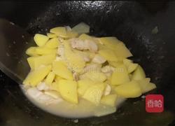 土豆烧五花肉的做法图解8
