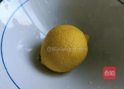 柠檬手撕鸡腿的做法图解5