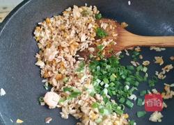 万圣节南瓜虾仁炒饭的做法图解13