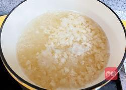 柿柿如意银耳羹的做法图解7