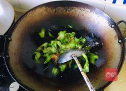 泡椒鱿鱼丝的做法图解7