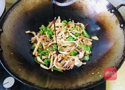 泡椒鱿鱼丝的做法图解10