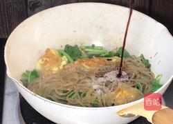 包菜粉丝炒鸡蛋的做法图解8