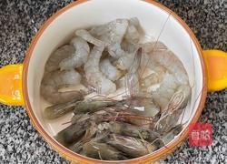 豆腐虾仁汤的做法图解2