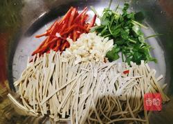 凉拌豆腐丝的做法图解1