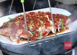 剁椒蒸鲈鱼的做法图解6