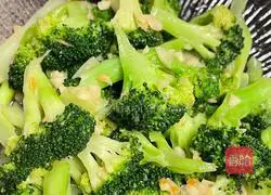 Garlic Broccoli Recipe Illustration 10