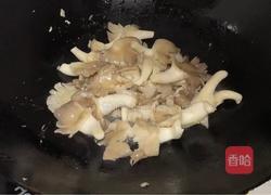 平菇炒鸡蛋的做法图解5