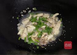 平菇炒鸡蛋的做法图解8