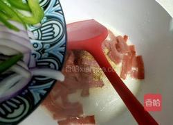 青椒培根炒蟹味菇的做法图解11
