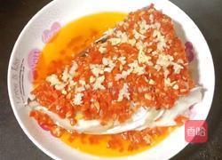 剁椒蒸鱼头的做法图解12