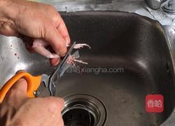 酱香田鸡的做法图解1