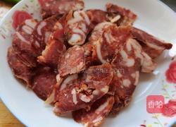 青椒腊肠的做法图解2