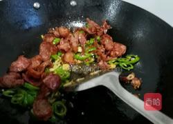 青椒腊肠的做法图解8