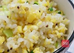 蛋炒饭的做法图解7