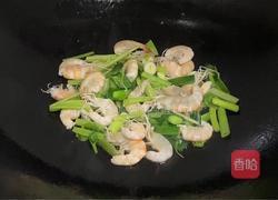 虾仁炒花菜的做法图解4