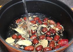 枣香卤牛肉的做法图解1