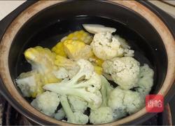 麻辣炒泡面的做法图解3