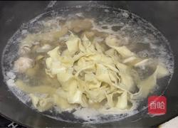 海鲜刀削面的做法图解5