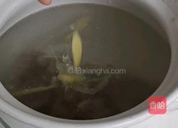 海参鲍鱼炖排骨的做法图解2