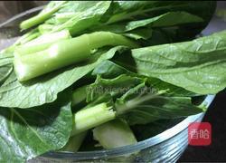 酸辣菜心的做法图解1