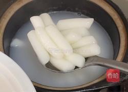 麻辣年糕的做法图解3