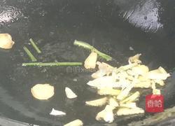 黄瓜胡萝卜炒肉片的做法图解6