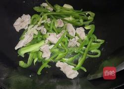 青椒丝炒肉片的做法图解7