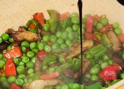 豌豆米炒肉的做法图解13