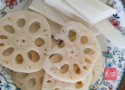 宝宝可以吃的狮子头的做法图解1