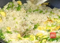莲藕芹菜蛋炒饭的做法图解10