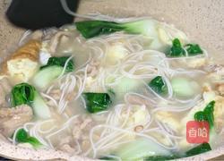 青菜鸡蛋肉丝汤面的做法图解9