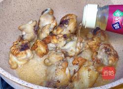 莲藕酱炖鸡腿肉的做法图解8