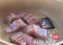 平菇豆腐清炖鱼汤的做法图解8