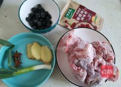 糖醋话梅排骨的做法图解1