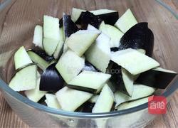 茄子茭白炖肉的做法图解4