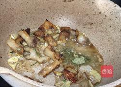 茄子茭白炖肉的做法图解9