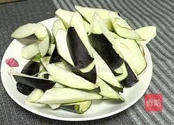 茄子茭白烧肉的做法图解2