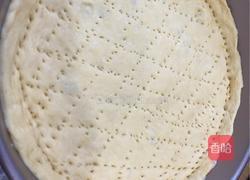 自制肥牛卷香肠披萨的做法图解6