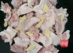 板栗玉米烧鸭的做法图解2