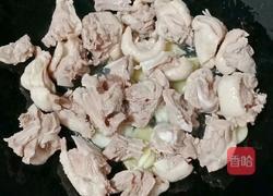 板栗玉米烧鸭的做法图解9