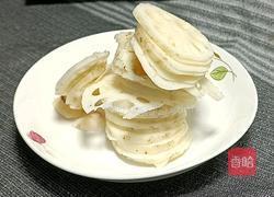 香肠炒藕片的做法图解3
