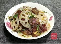 香肠炒藕片的做法图解10