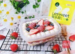草莓盒子蛋糕的做法图解21