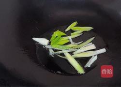 鸡肉丝炒河粉的做法图解2
