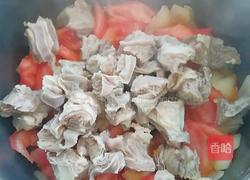 西红柿炖牛腩的做法图解6