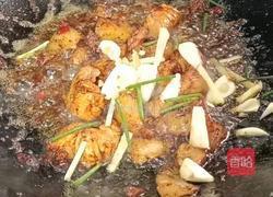 五花肉焖莲藕的做法图解7