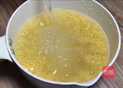 鲜虾木耳小米粥的做法图解2